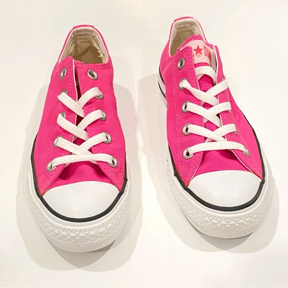 Converse Shoes - Converse All Star Chuck Taylor low top lace up neon pink canvas sneakers shoes